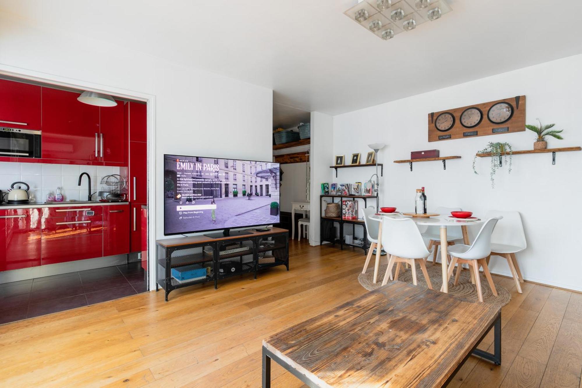 Transports, Parking, A/C & Equipped For Long Stays Saint-Ouen  Exterior photo